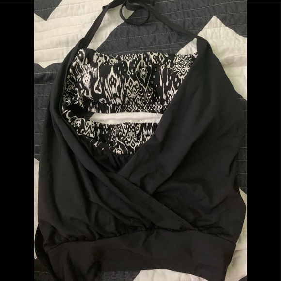SMALL SWIM TANKINI NO FLAWS OBO